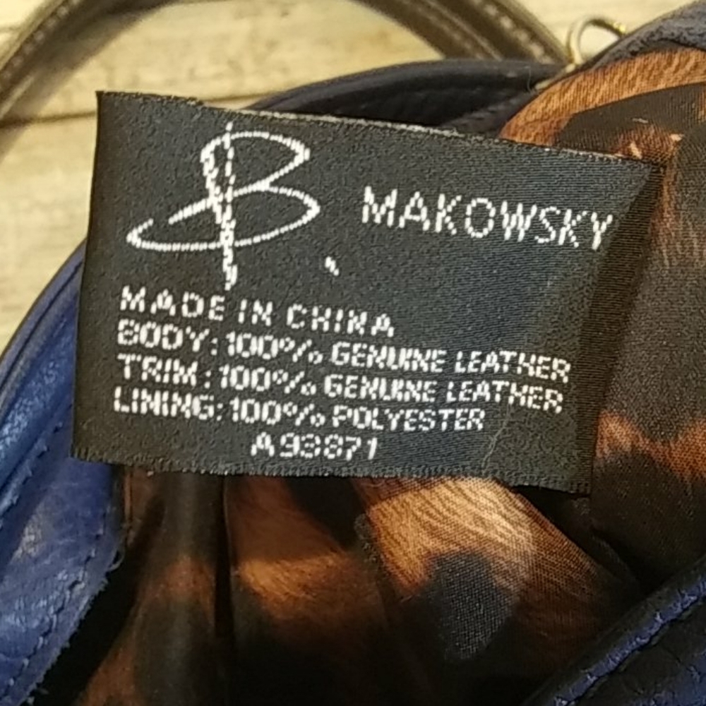 B. Makowsky Leather Purse - Picture 6 of 8